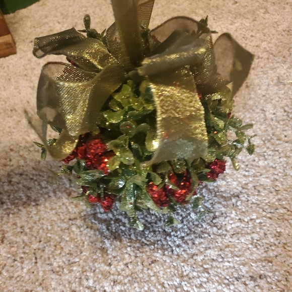 Kissing Ball Holly Mistletoe Hanging Decor - Picture 5 of 5